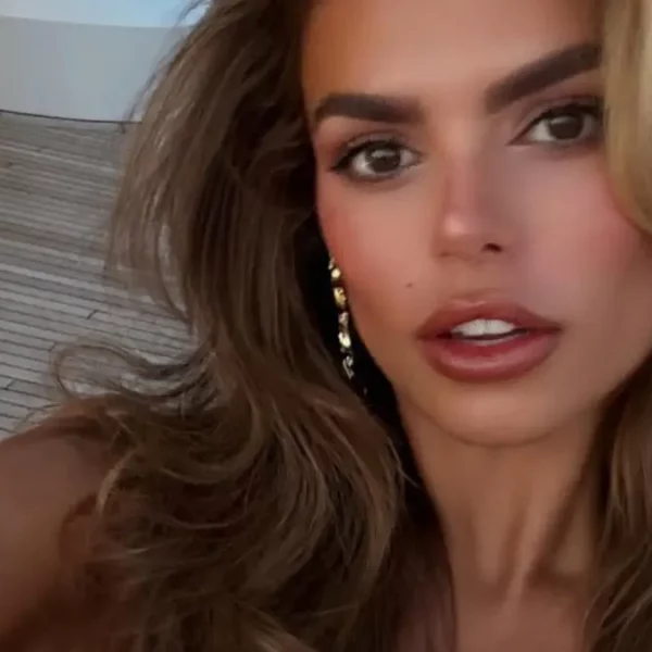 Baywatch kommt zurück mit Brooks Nader