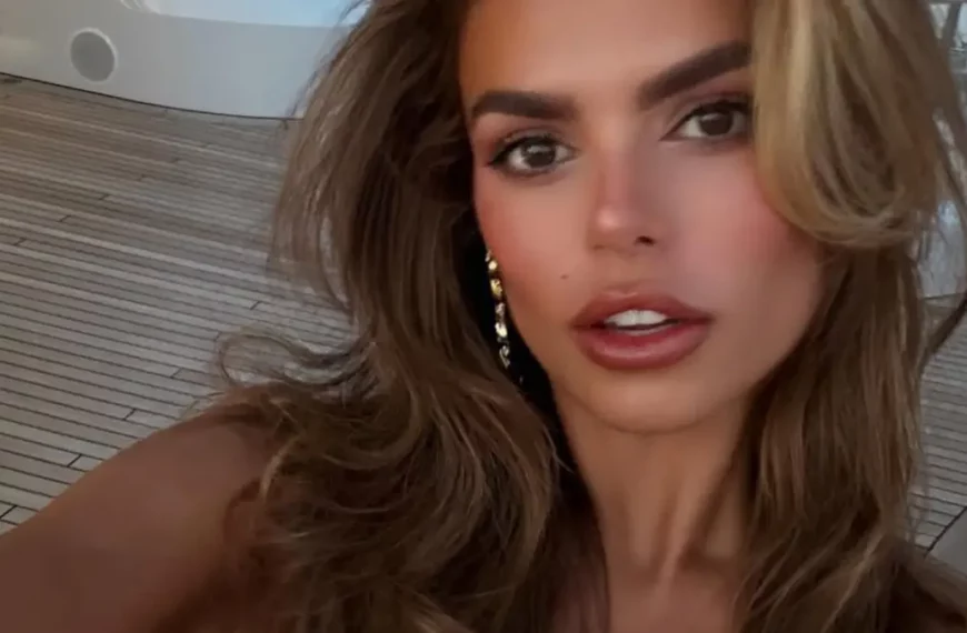 Baywatch kommt zurück mit Brooks Nader