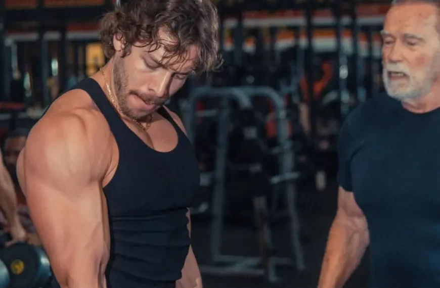 Joseph Baena und Arnold Schwarzenegger trainieren Josephs für Wetbewerb