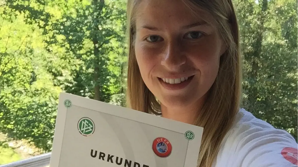 Marie-Louise Eta - erste Cheftrainerin in der Deutschen Bundesliga